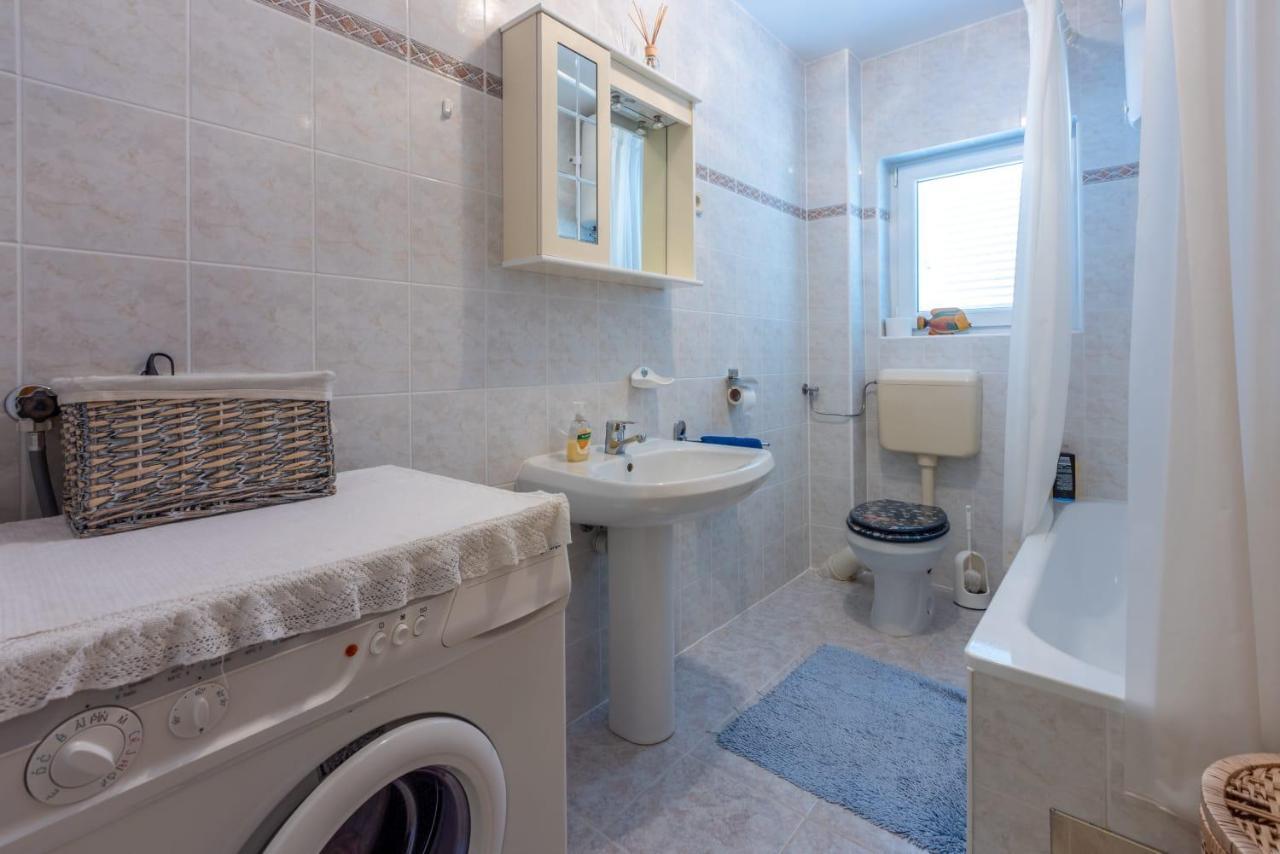 דראמליי Apartman Teo מראה חיצוני תמונה